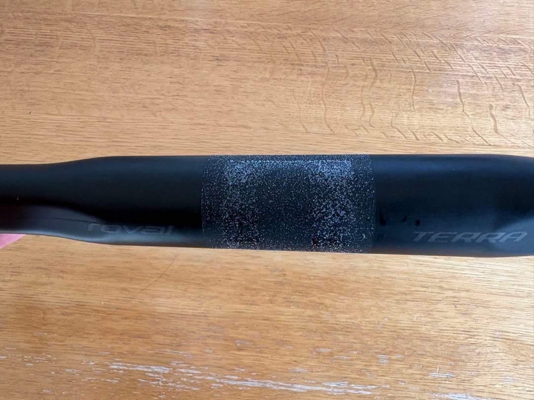 roval TERRA ROAD BAR カーボンハンドル 幅40cm グラベル