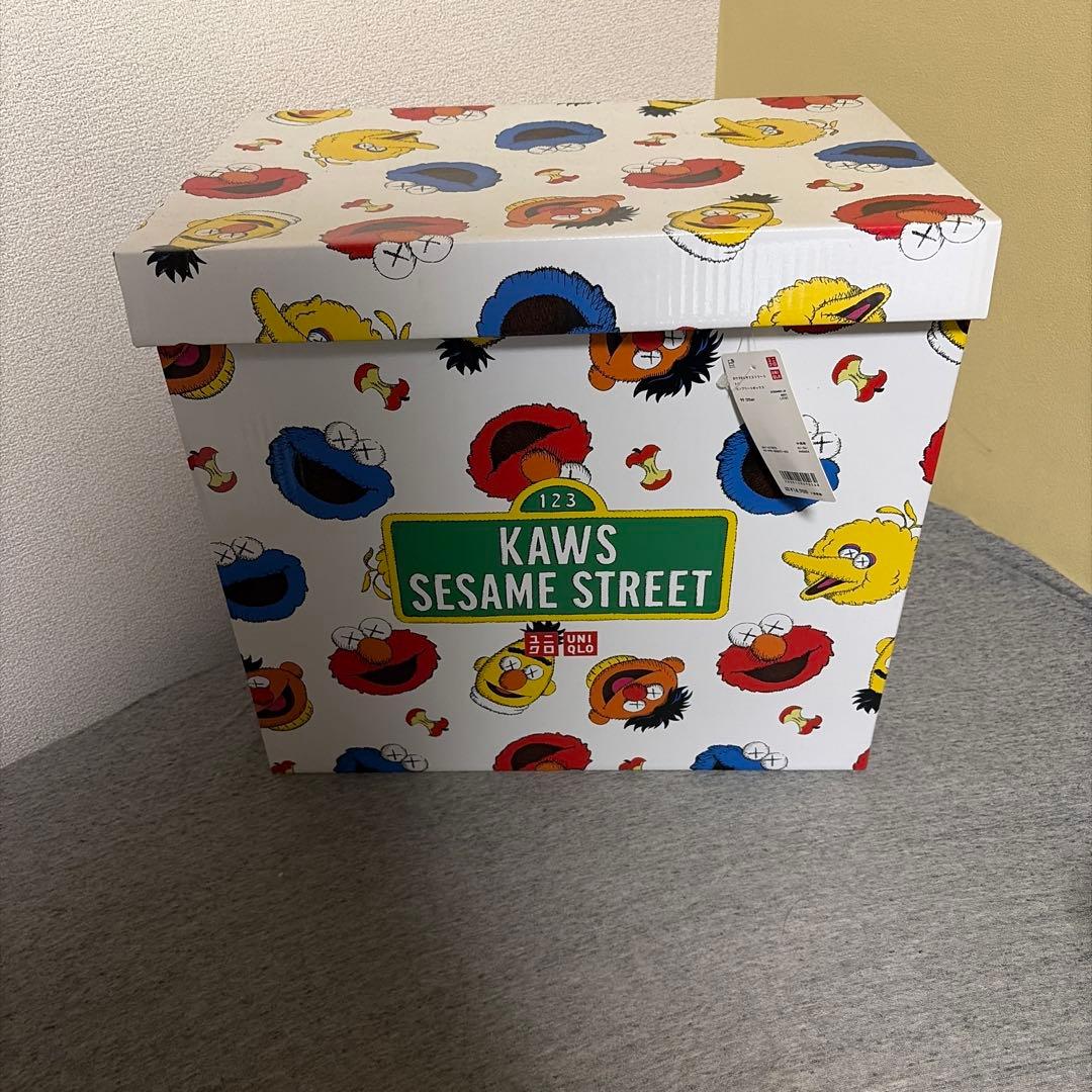 【お値下げしました！】KAWS セサミストリート ぬいぐるみセット