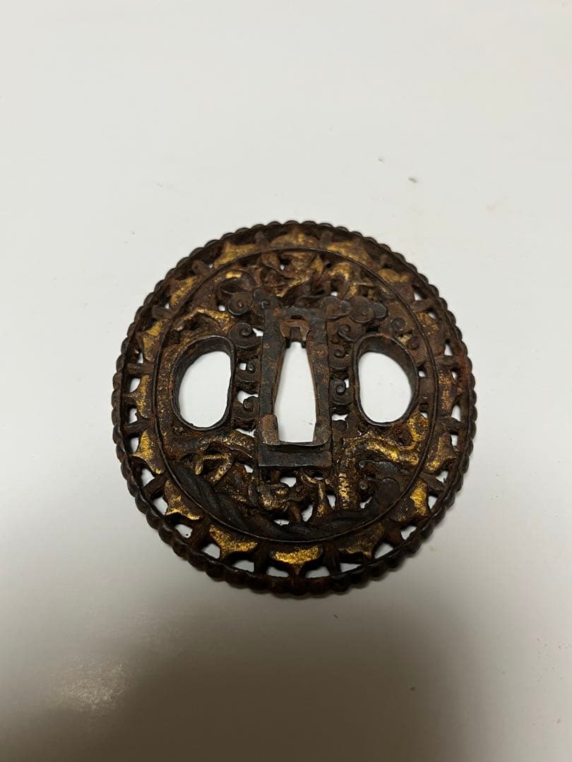 刀鍔
