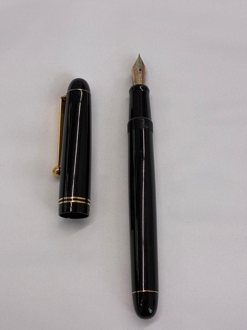 Pilot 万年筆 黒