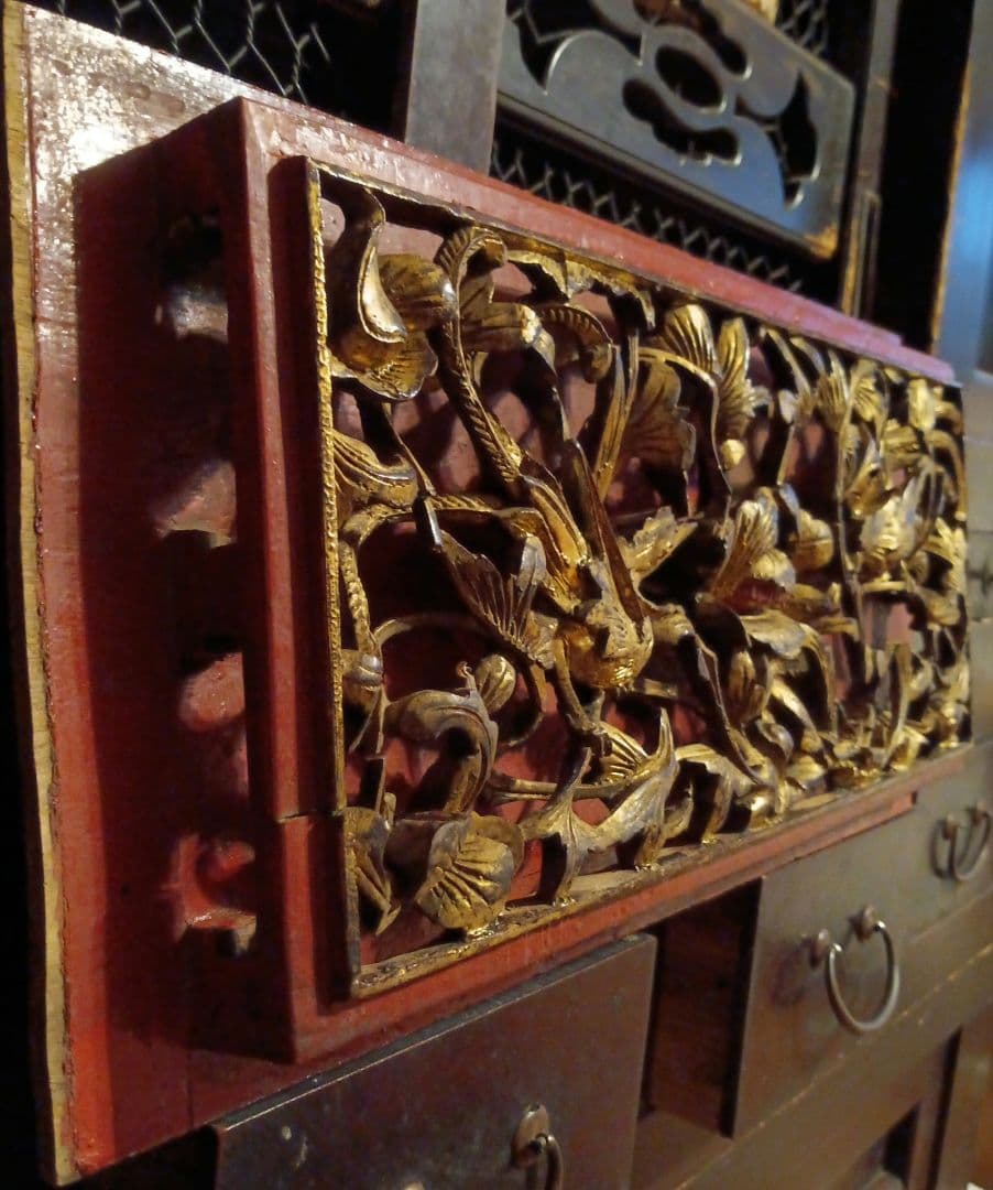 木彫工芸品 花鳥図 透かし彫り 金塗り　オブジェ　アンティーク