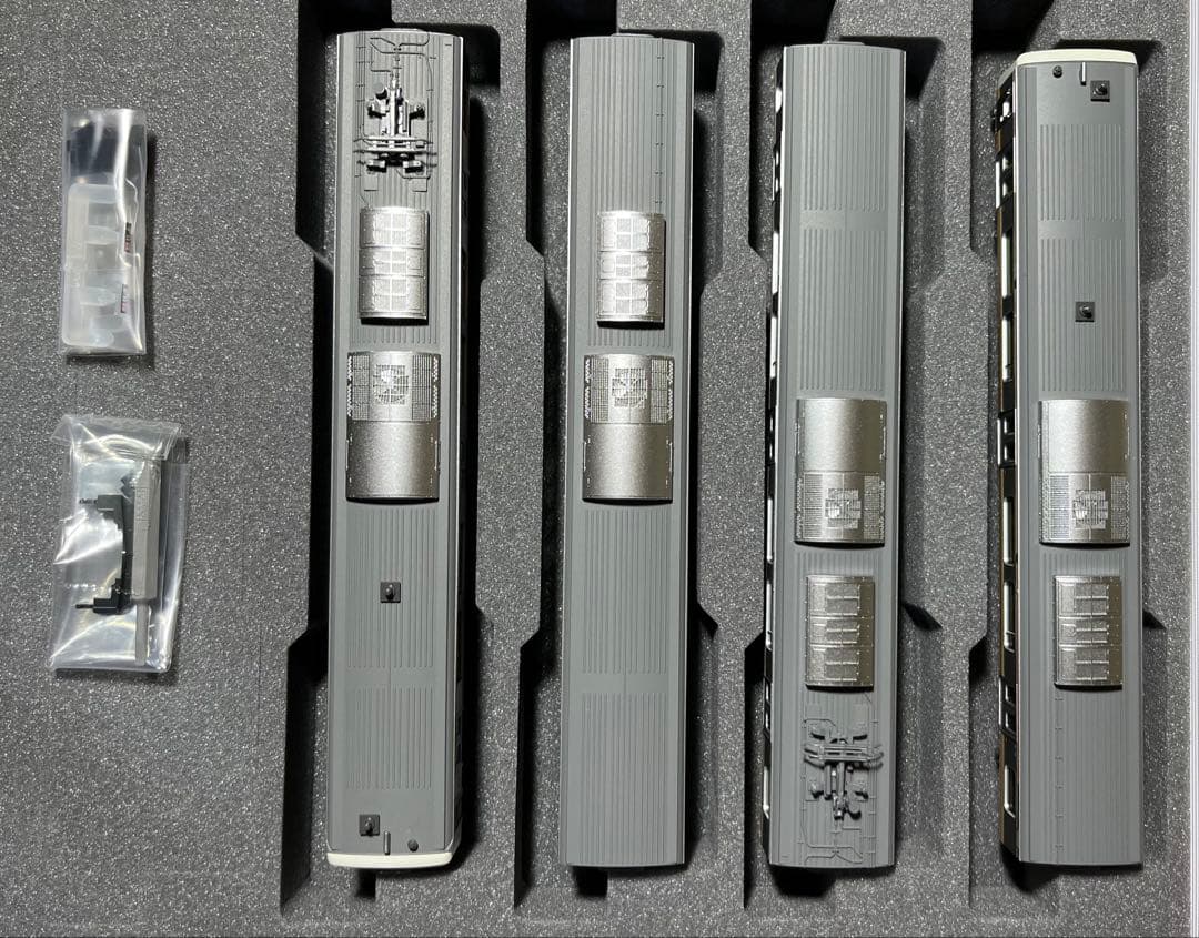 KATO カトー　10-1735 E129系　4両セット