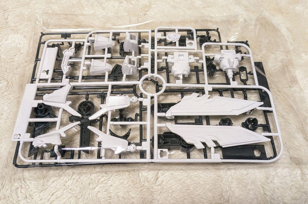 ダンボール戦機 イカロスゼロ イカロスフォース プラモデル