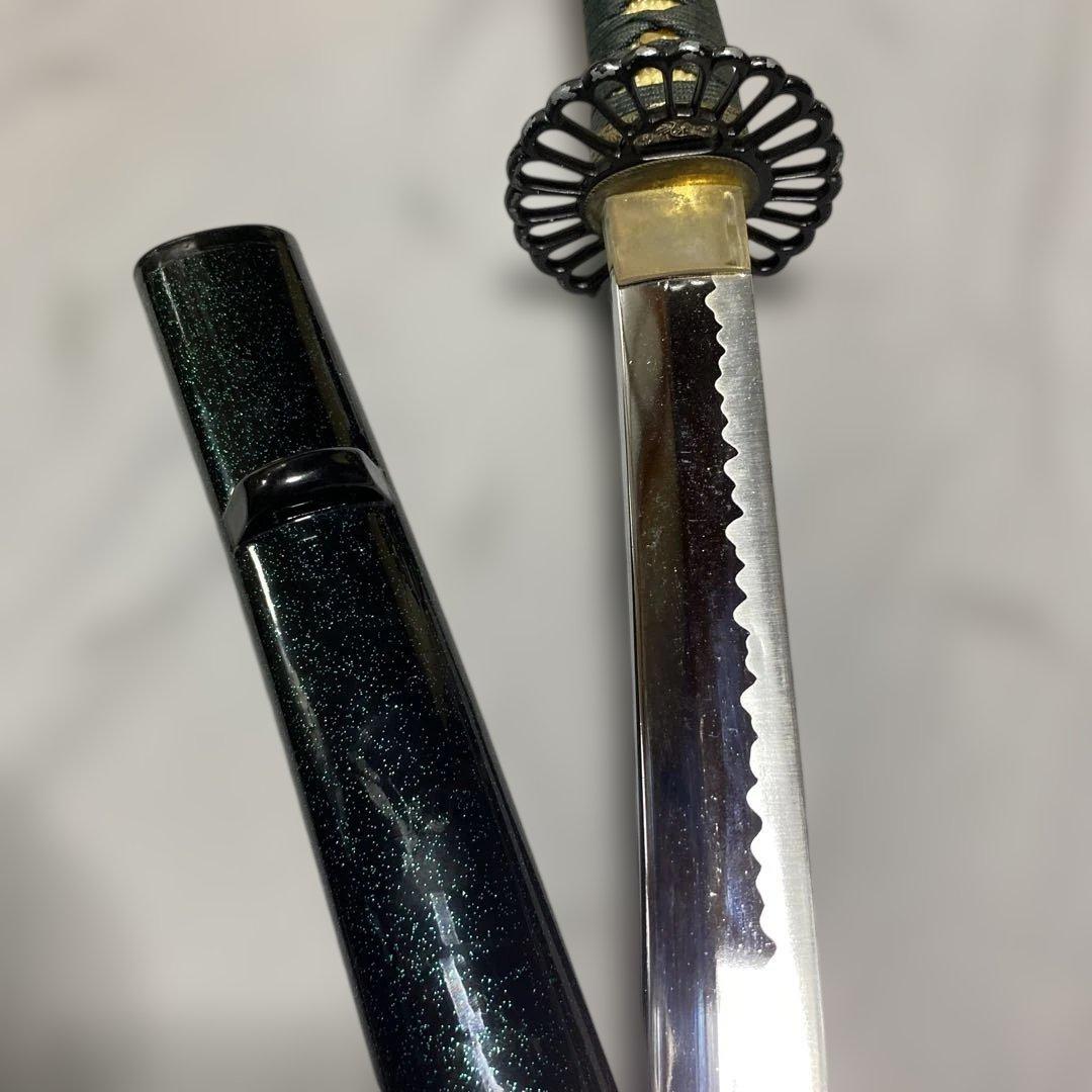 上級模造刀(下緒無し) 濃緑柄 菊花透し丸鍔 濃緑呂鞘