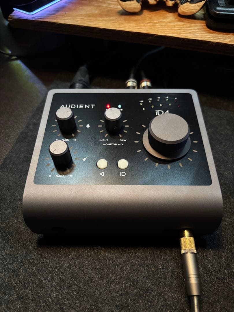 AUDIENT iD4mkⅡ オーディオインターフェイス