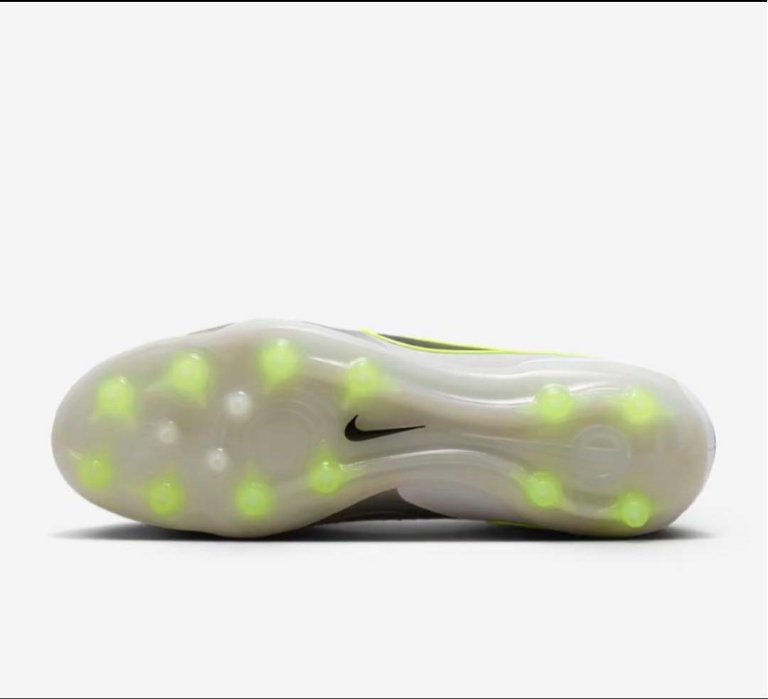 新品未使用NIKE ティエンポ エリート AG-PRO 25.5cm今日限定価格