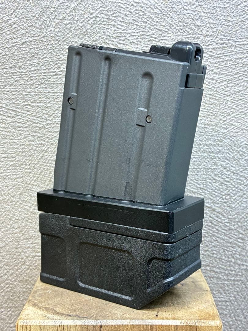 R7-14 東京マルイ GBB M4 マガジンアダプター 外部ソース仕様