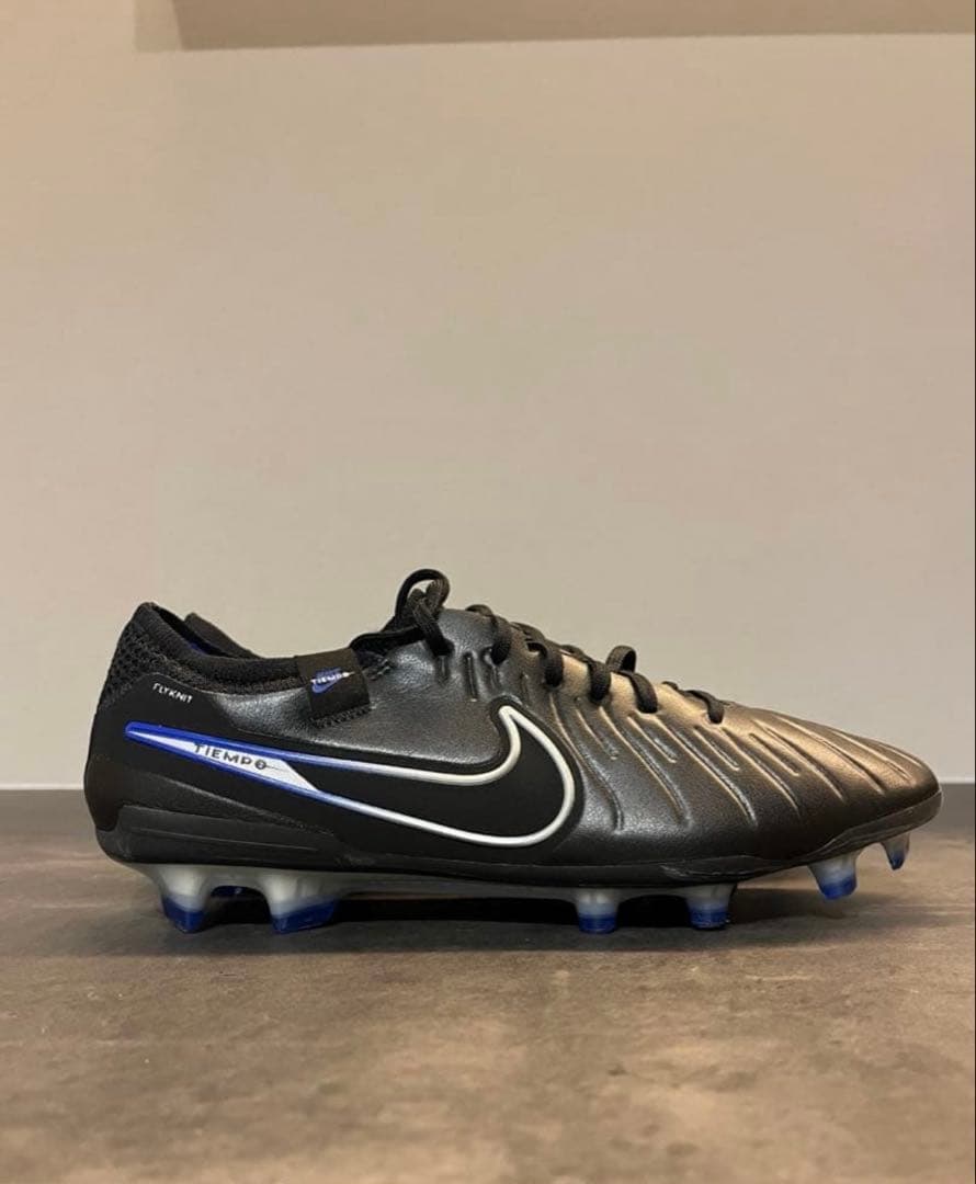 ナイキ ティエンポ レジェンド エリートNIKE Tiempo