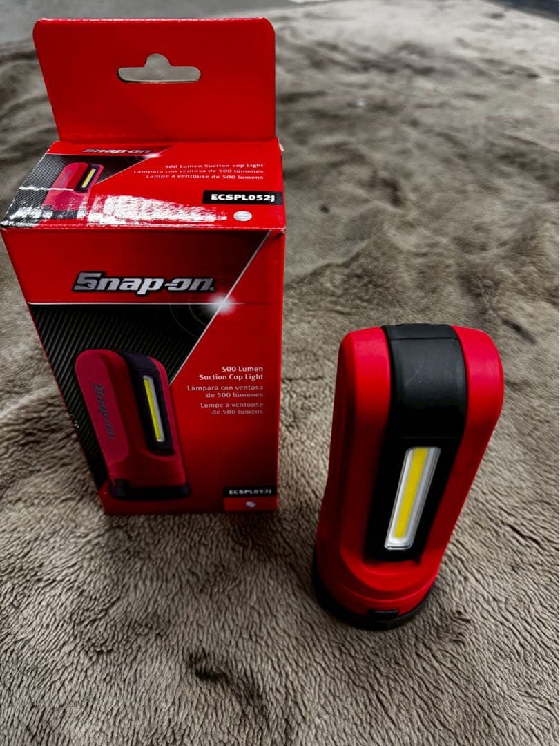 Snap-on 500ルーメン 吸盤付きライト ECSPLO52