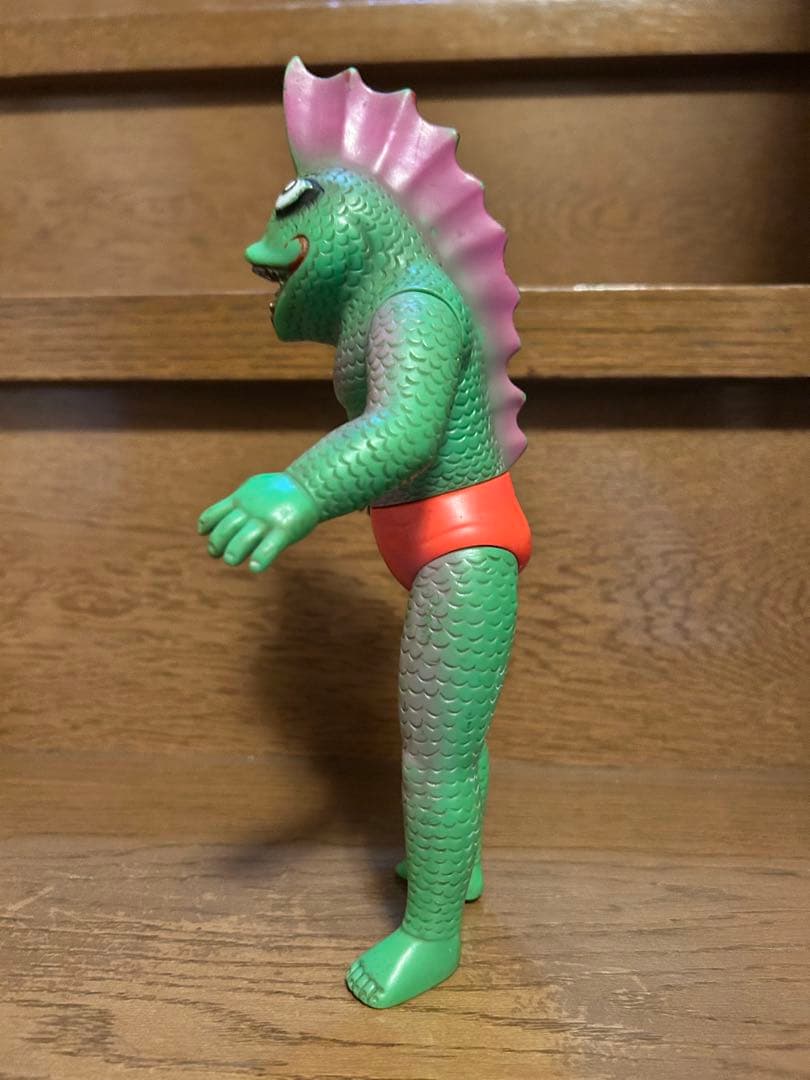 ピラニアン