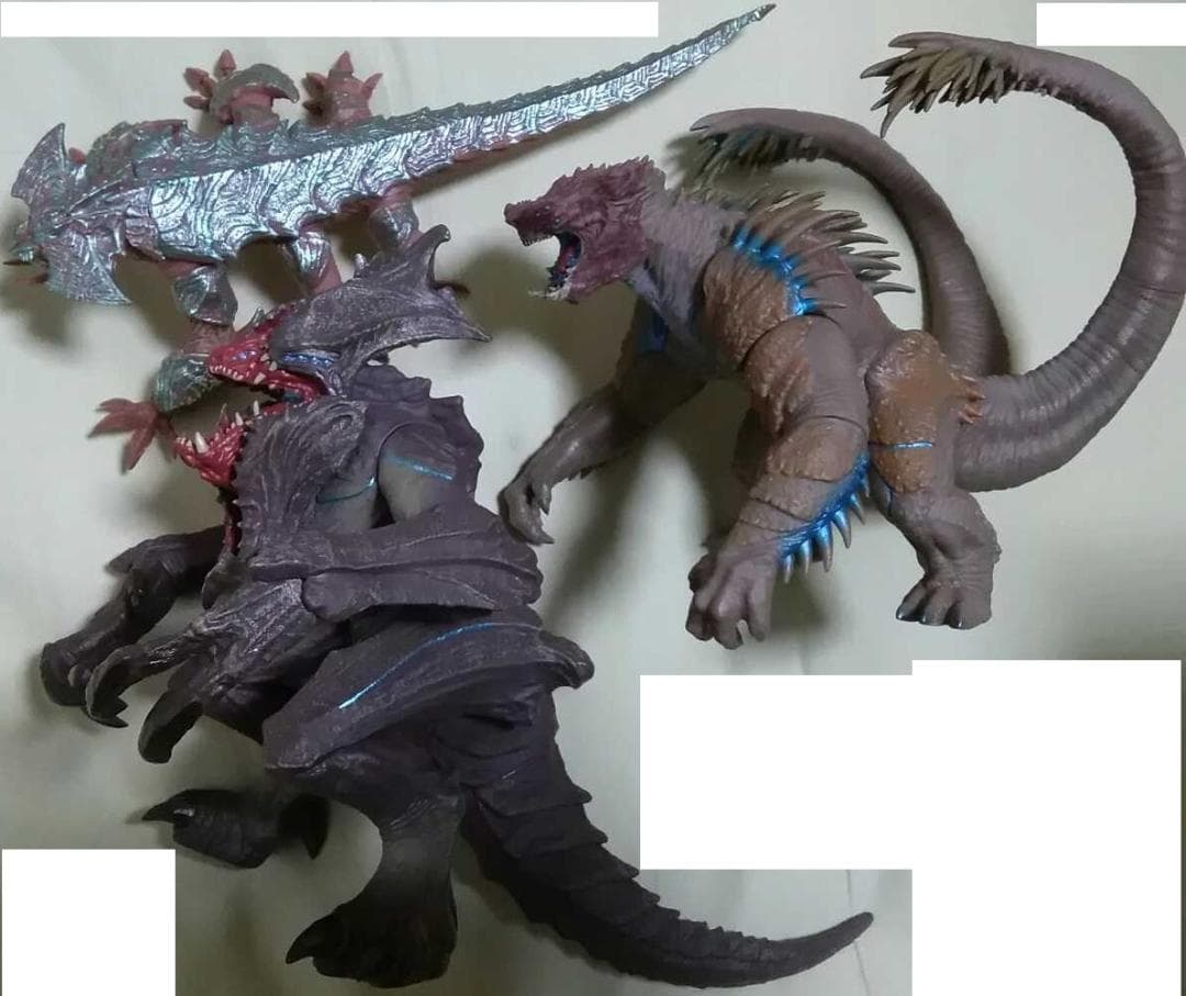 パシフィック・リム ソフビ魂 フィギュア ３個セット　箱なし　本体のみ