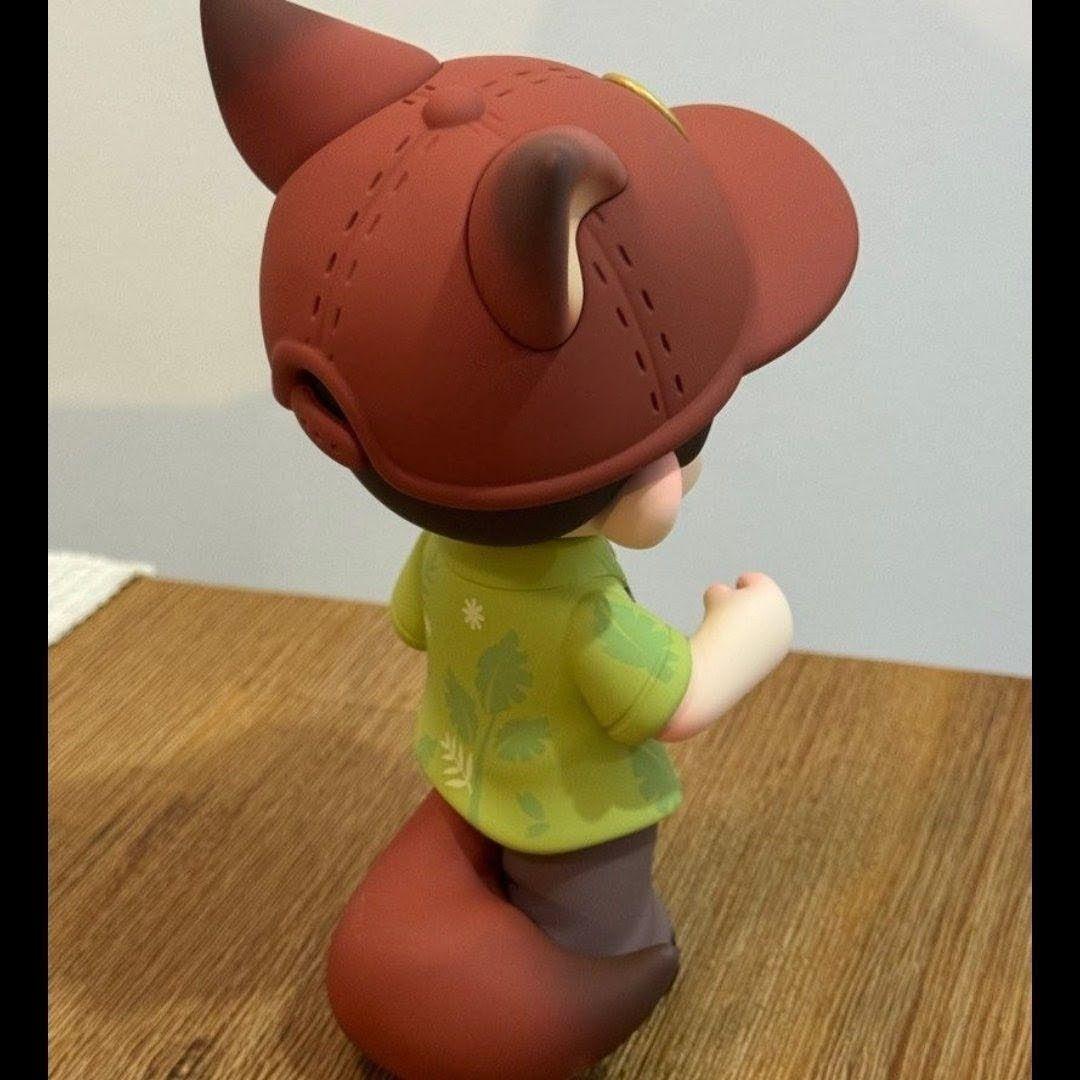 【新品】TNT Rayan ズートピア ニック フィギュア Disney レア