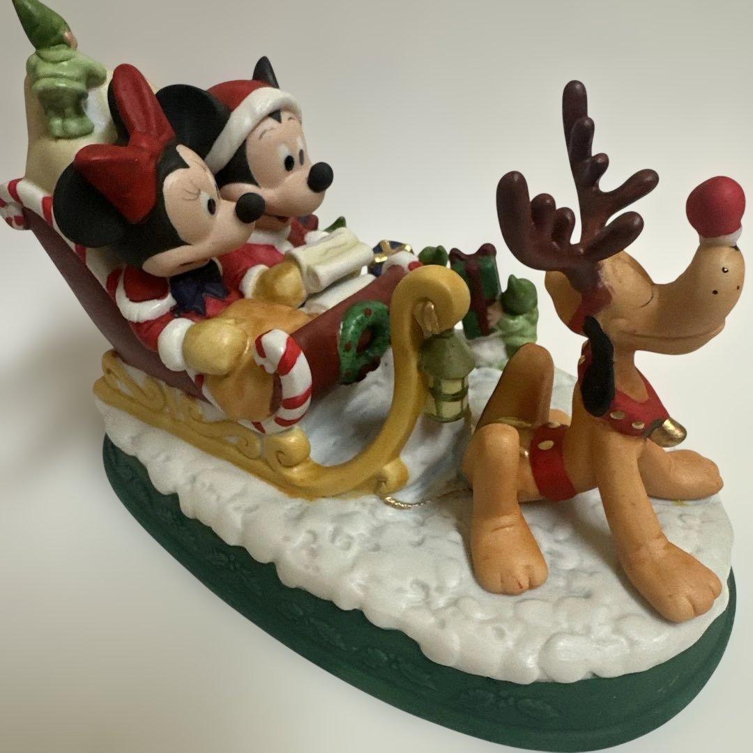 ディズニー　クリスマス　フィギュア