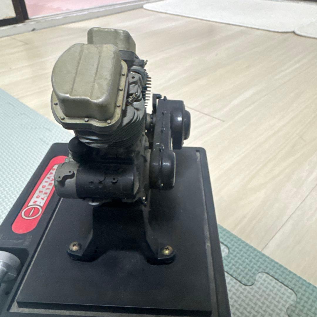 ハーレーダビッドソン 1948 パンヘッド 1200 1/6 エンジン模型 無駄