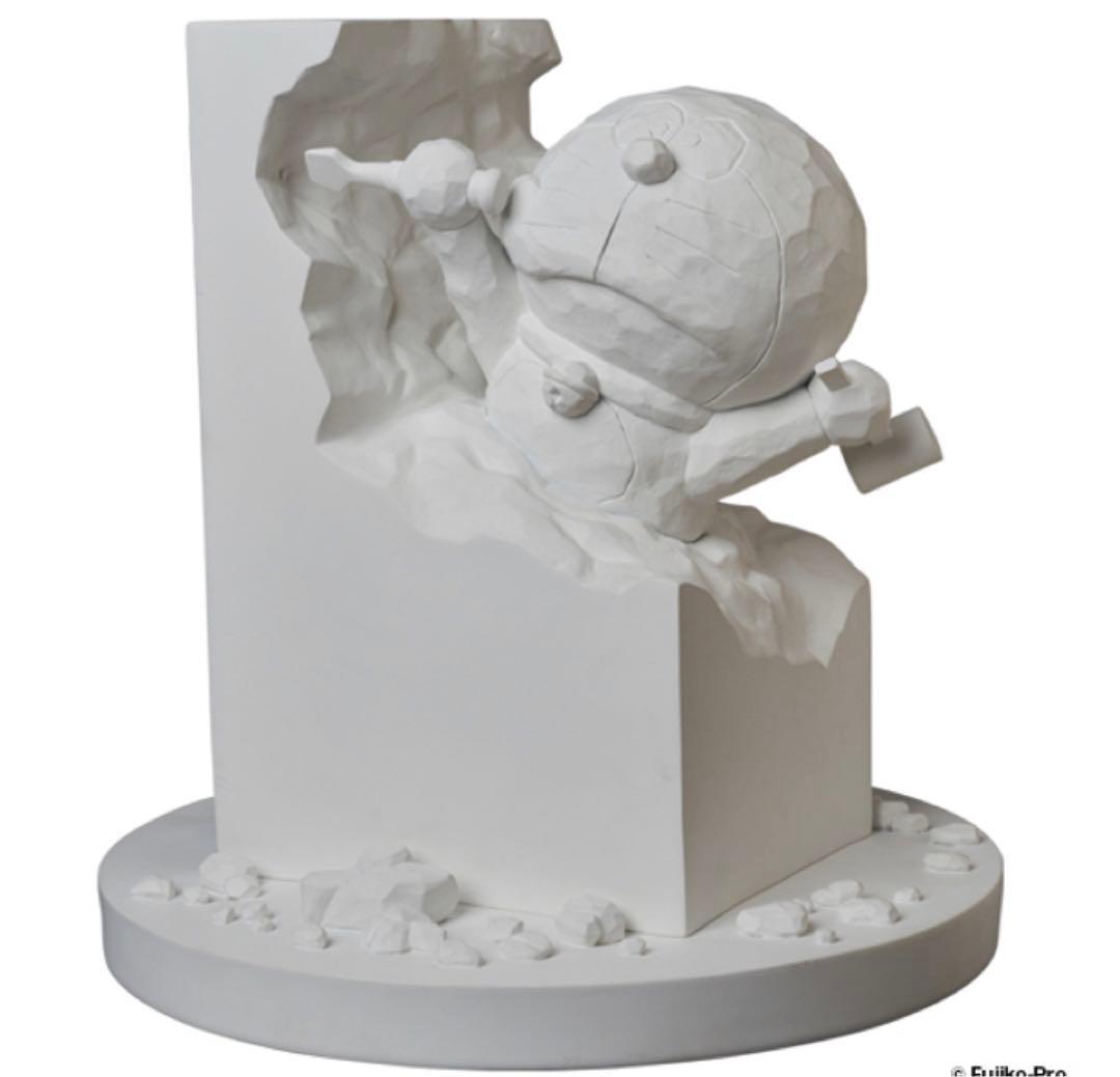 ドラえもん 彫刻家 メディコムトイ