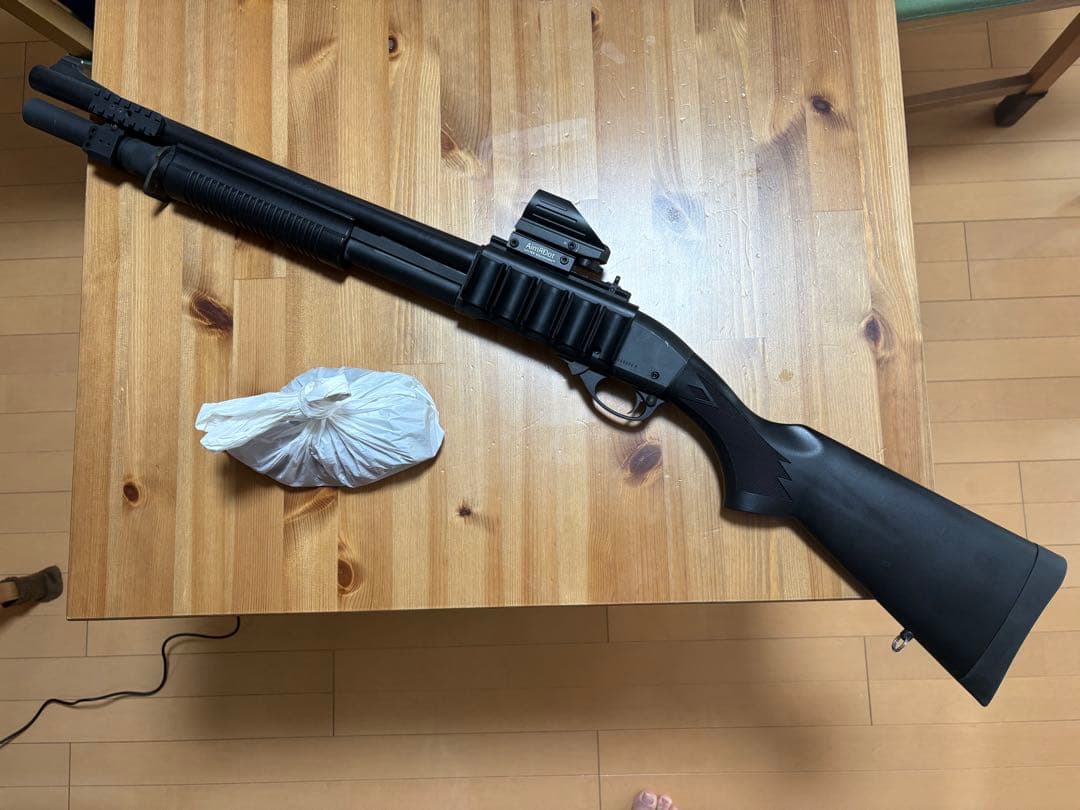 最終値下 東京マルイ M870タクティカルガスショットガン（マガジン12個付き）