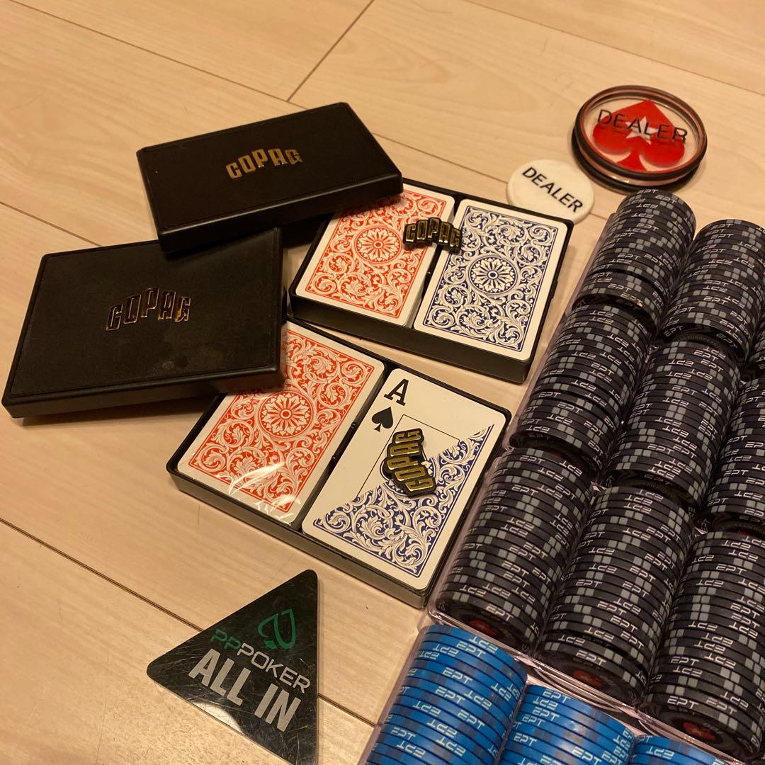 EPTポーカーチップ約900枚＋COPAGトランプ2個セット