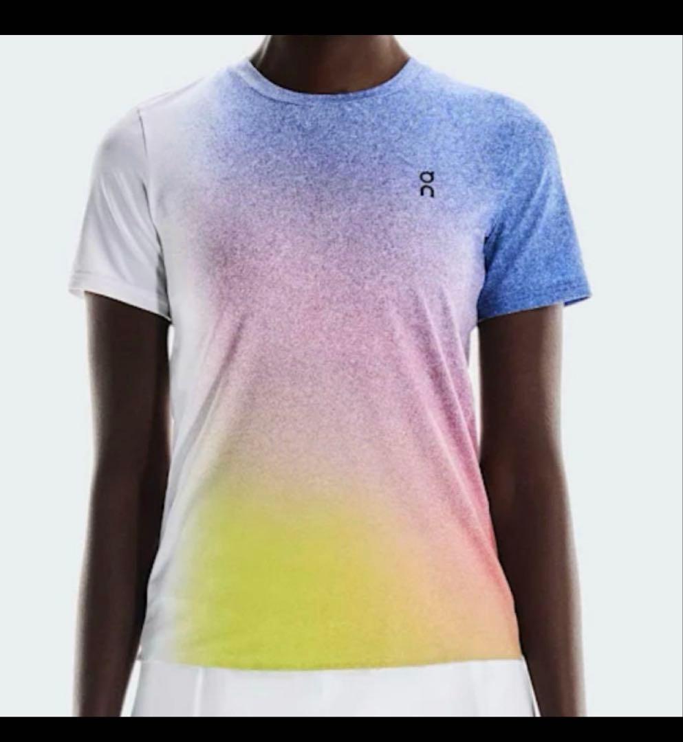 On Court-T テニス　ウェア Tシャツ　XS レディース