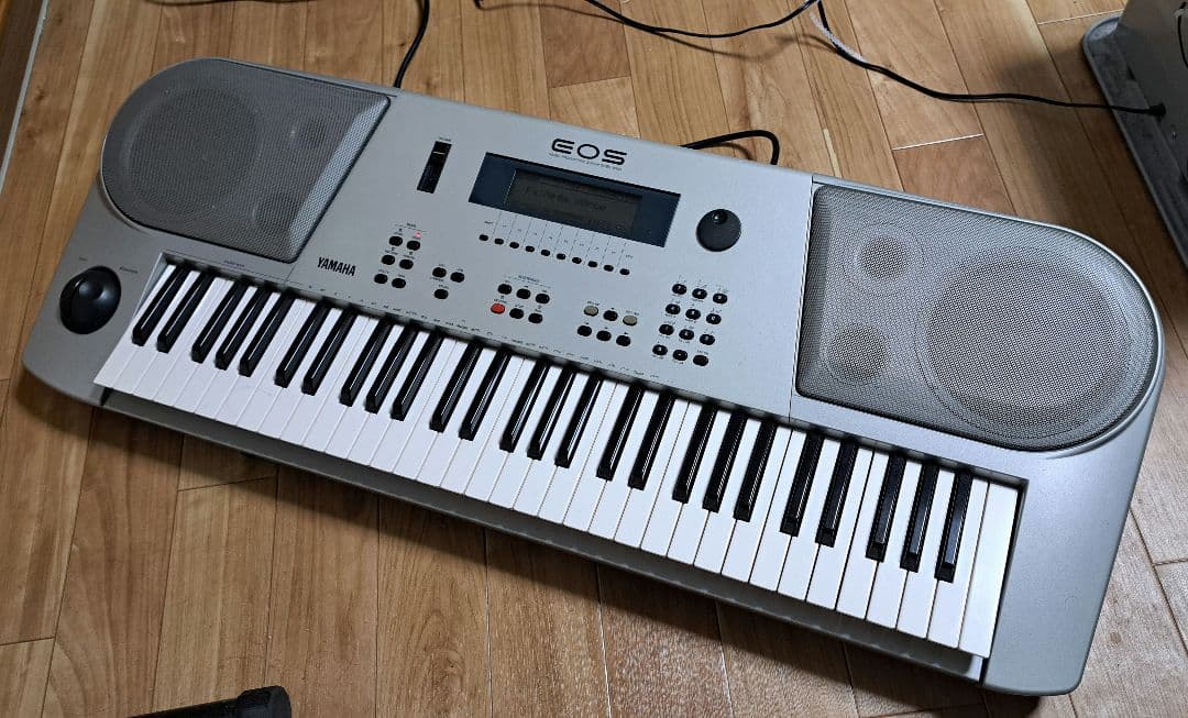 シンセサイザー YAMAHA EOS B900