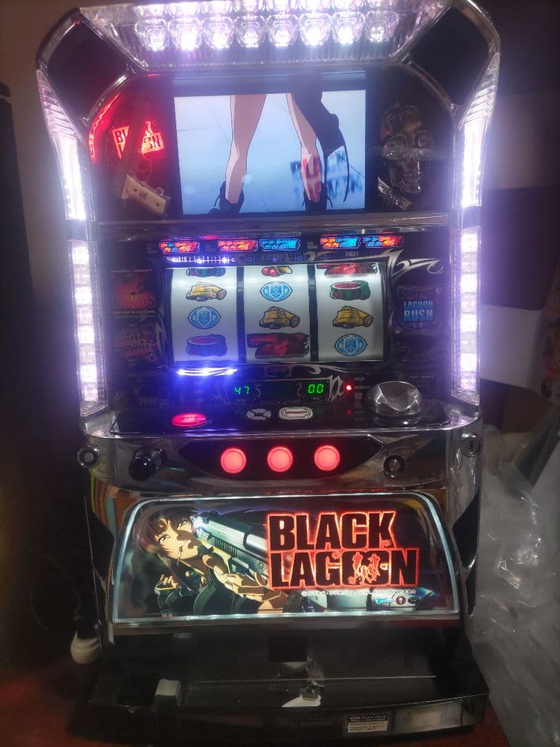 引き取り限定 ブラックラグーン、初代秘宝伝 スロット実機