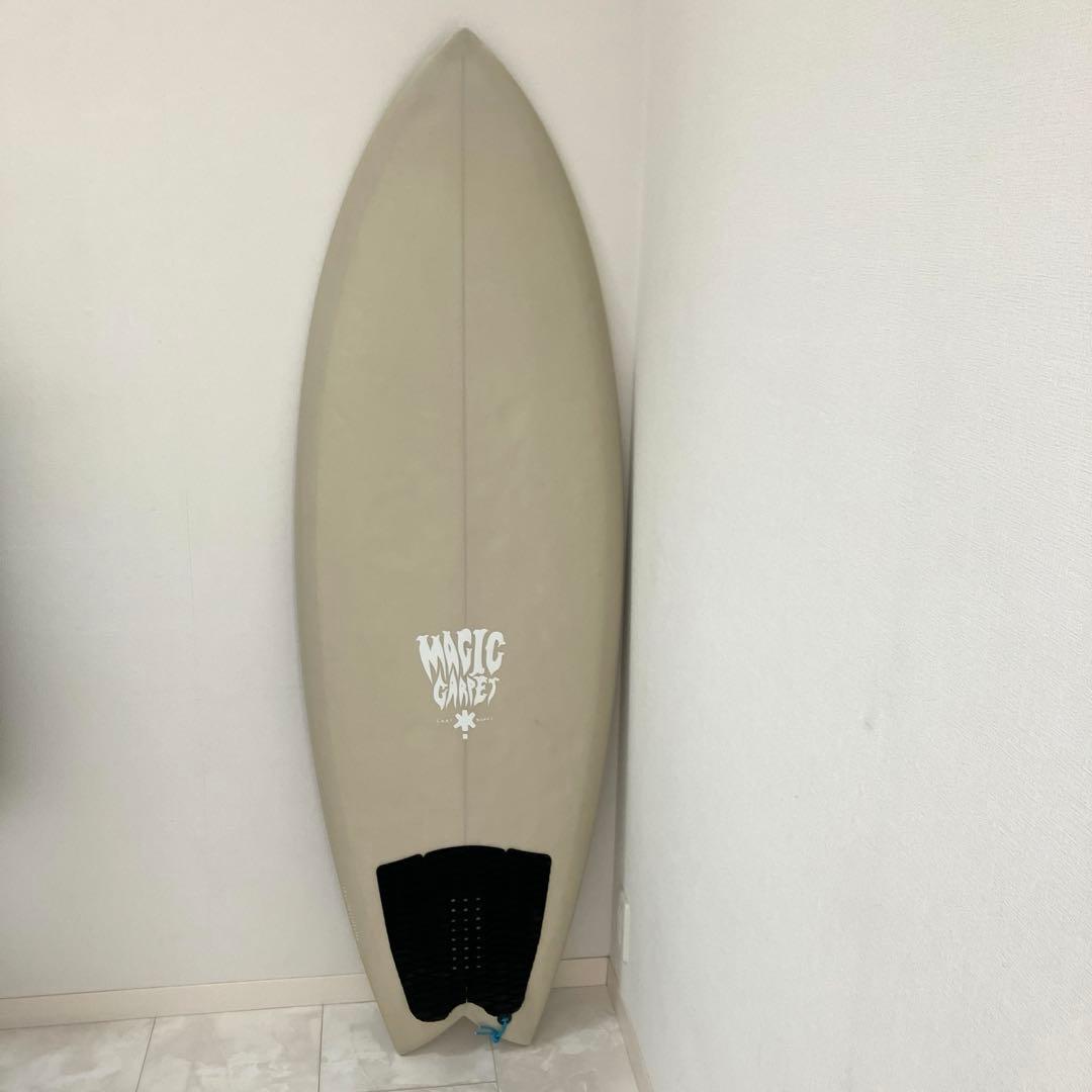 Magic Carpet Dark Water Dagger ツイン　TWIN