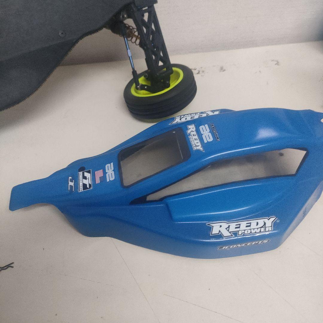 アソシRC10B4 ファクトリーチームキット、2WDオフロードシャーシ