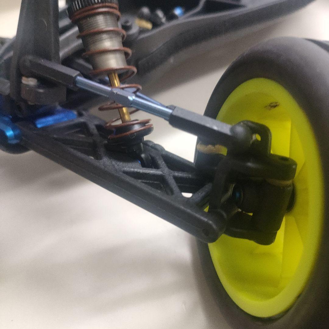 アソシRC10B4 ファクトリーチームキット、2WDオフロードシャーシ
