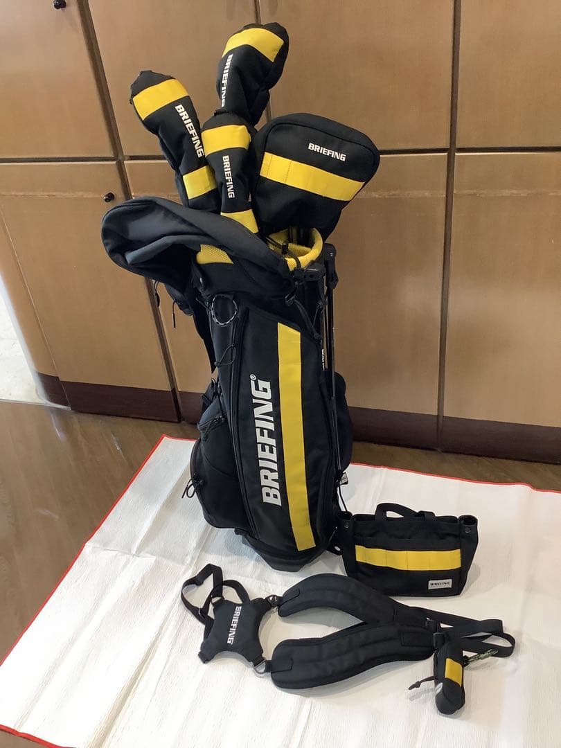 BRIEFING ゴルフバッグ ブラック/イエロー　ビームスとの限定品9点セット