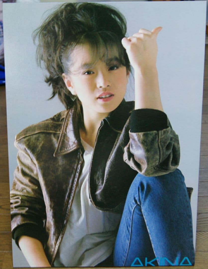★AKINA☆ジャケットスタイル木枠ポスター★