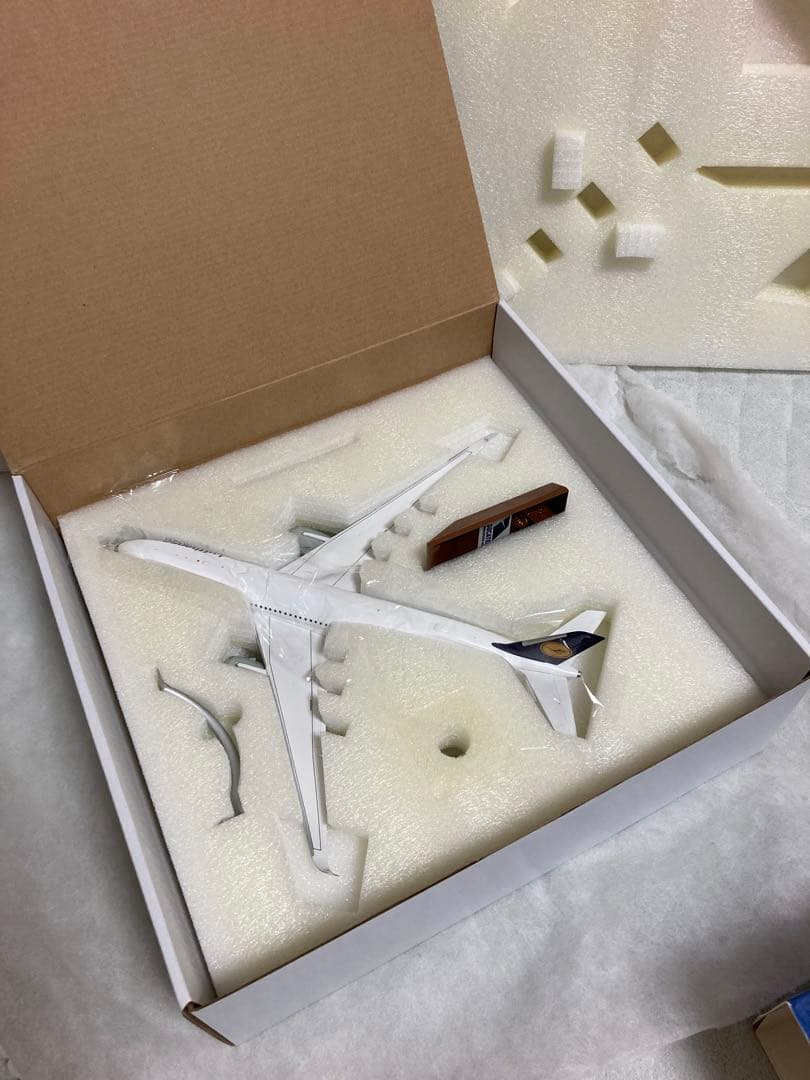 航空機・ヘリコプター 1/200 AIRBUS A350-900 Lufthansa