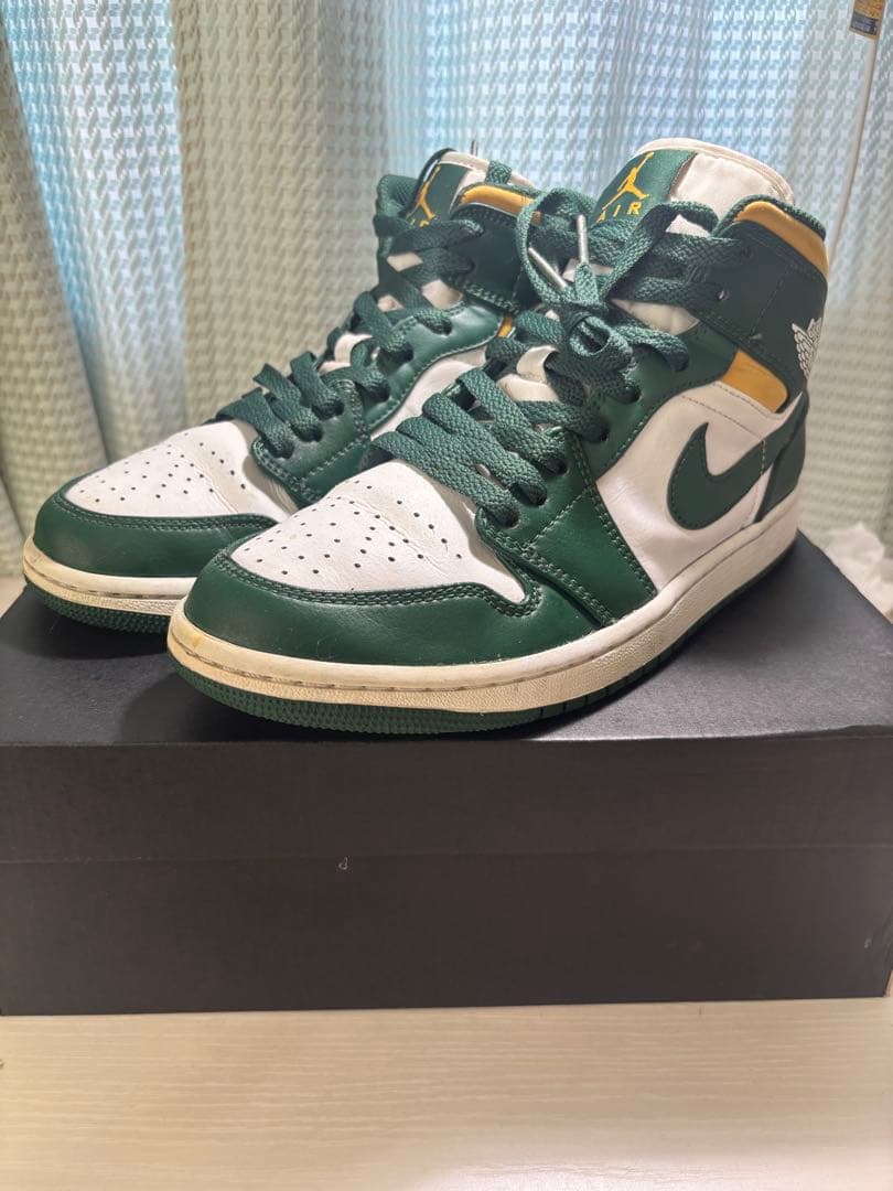 シューズ(男性用) Air Jordan 1 Mid \