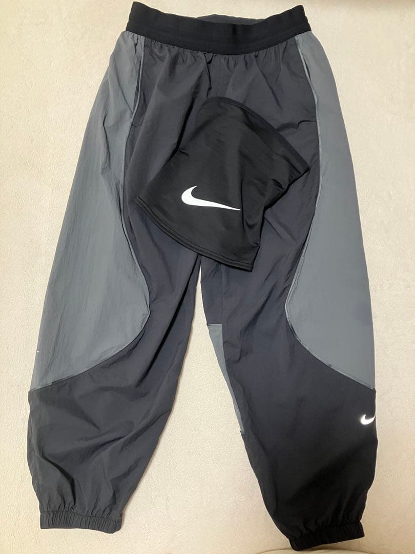 ★美品★NIKE 2点セット （ウィメンズ スウィフトUV ＋ネックウォーマー）