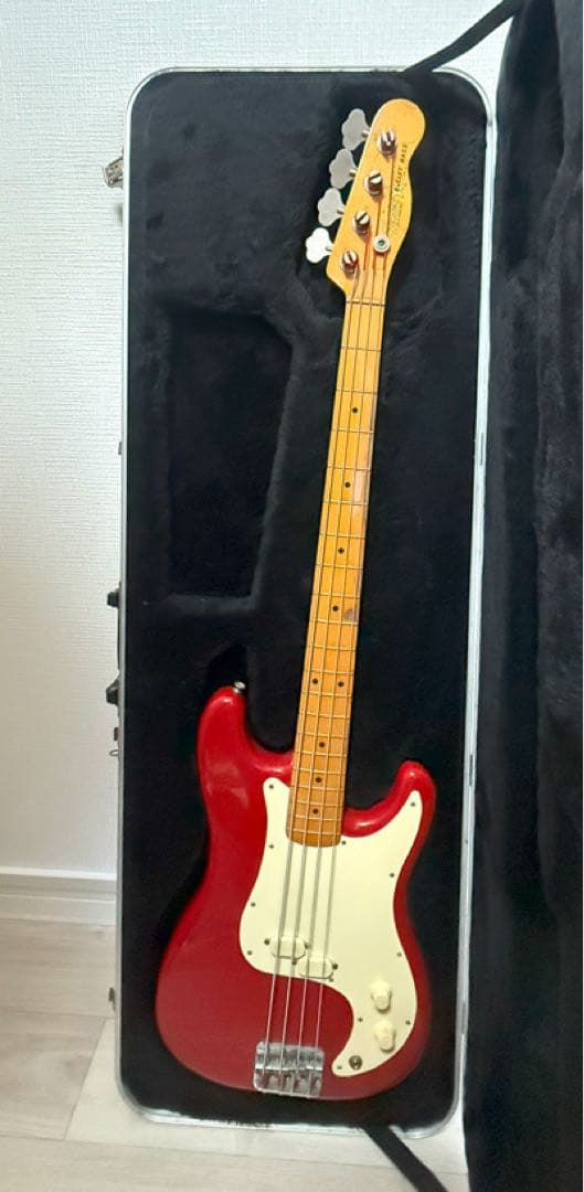1980年代初期Eシリアル 星入りロゴ Fender USAバレット ベース