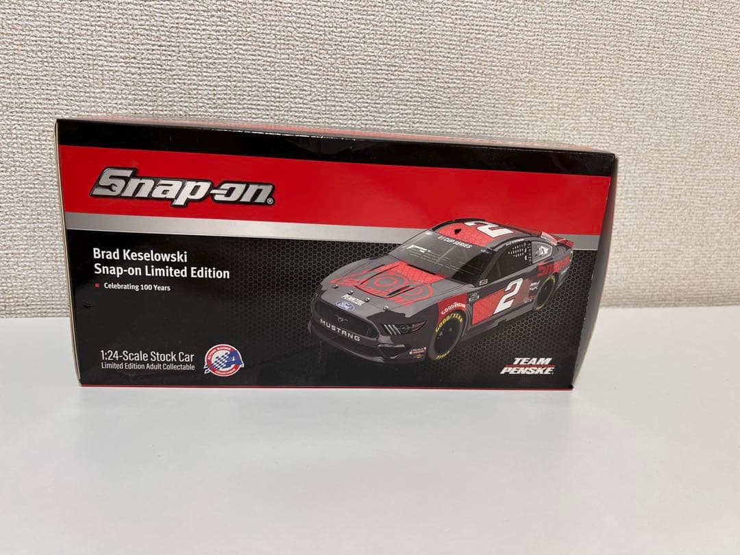 スナップオン　100周年限定　マスタング　ミニカー　1/24 新品未使用
