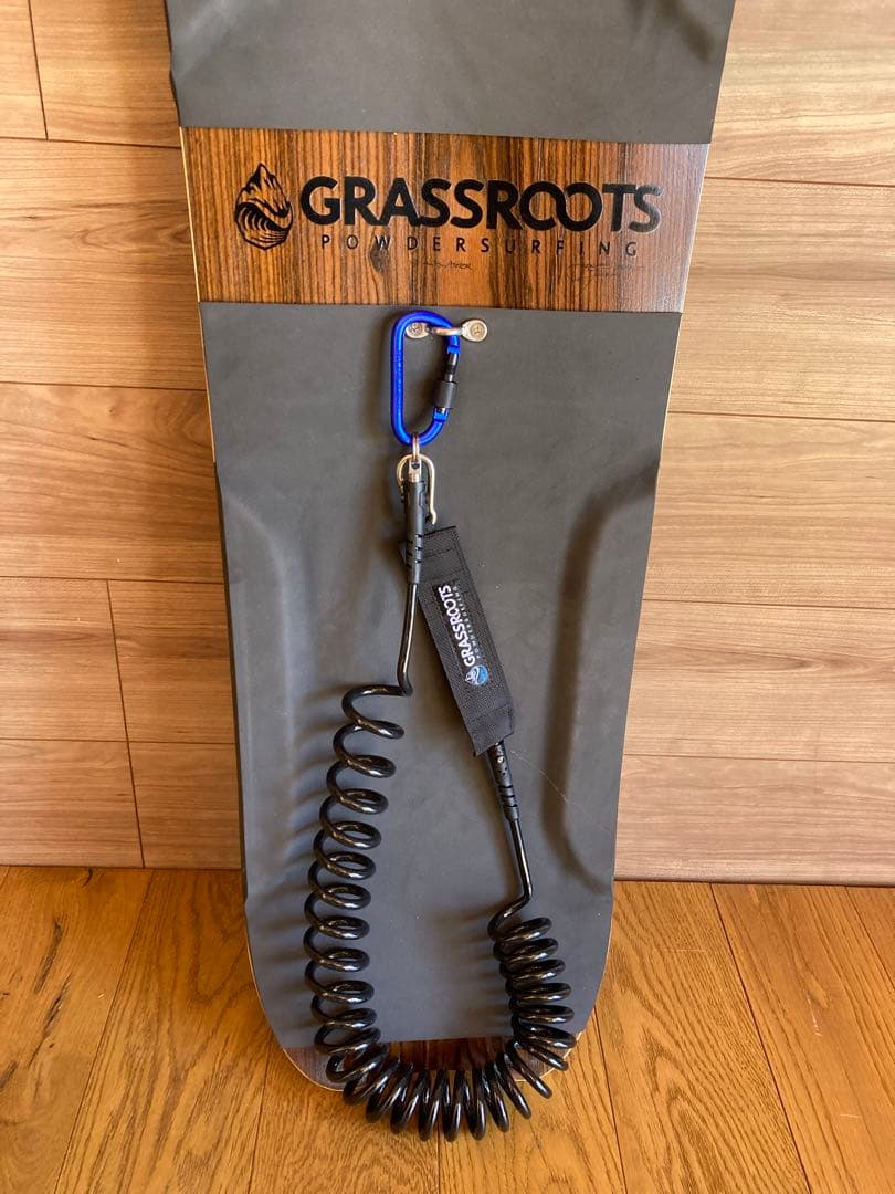 新品　GRASSROOTS POWSURF SLASHER 140 木目調