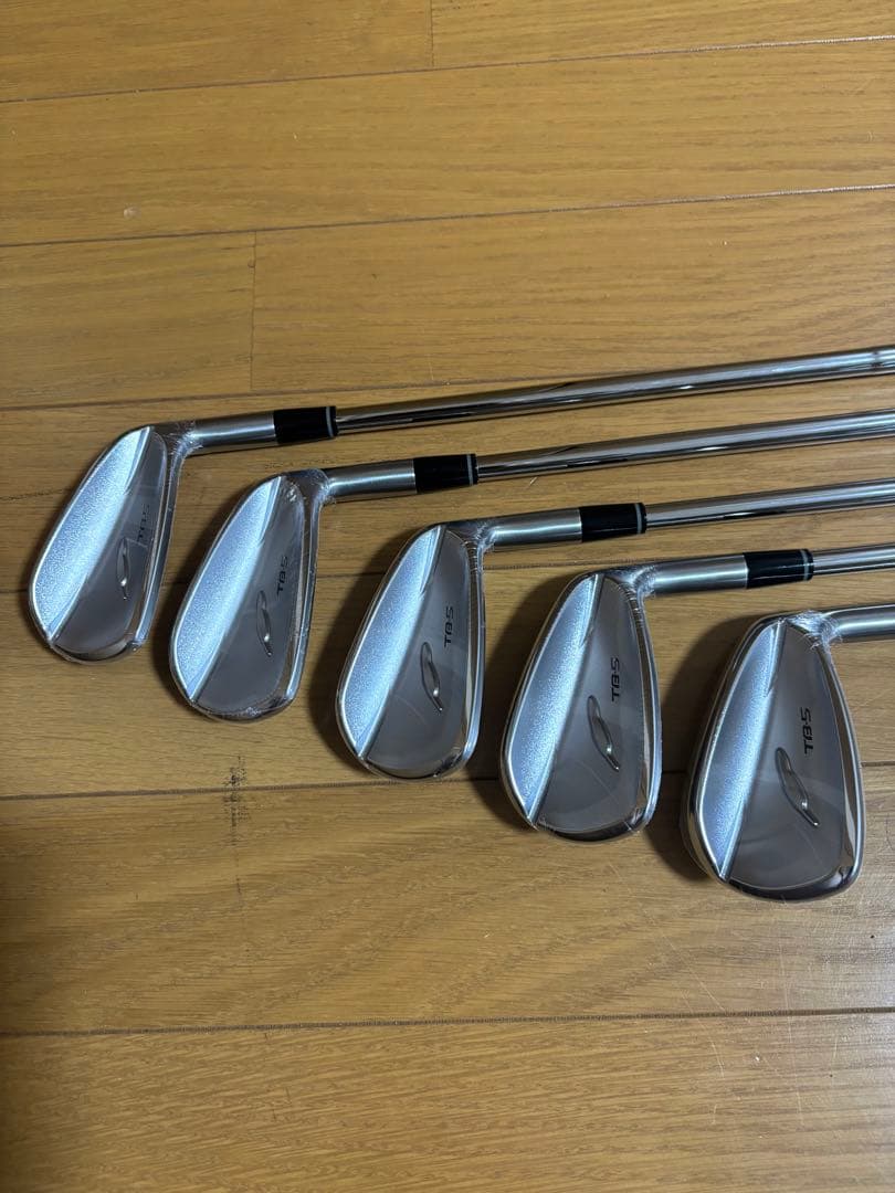 新品2025フォーティーンtb5 アイアン(6〜9 .pw) FS−90i
