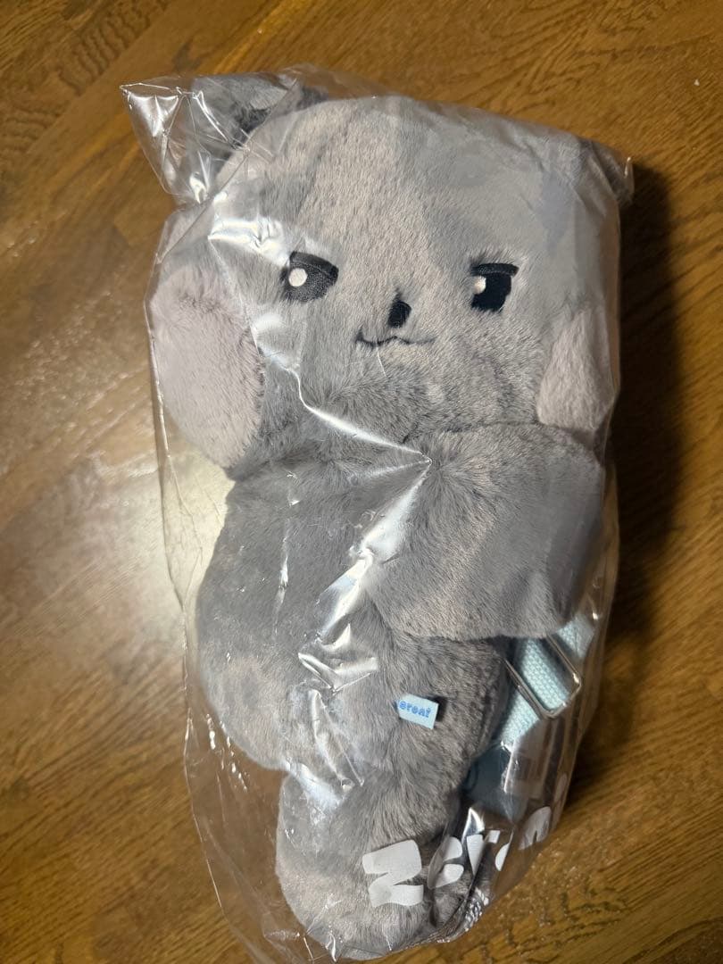 24時間限定お値下げ☆zeroni ぬいぐるみバッグ　ウンニニ