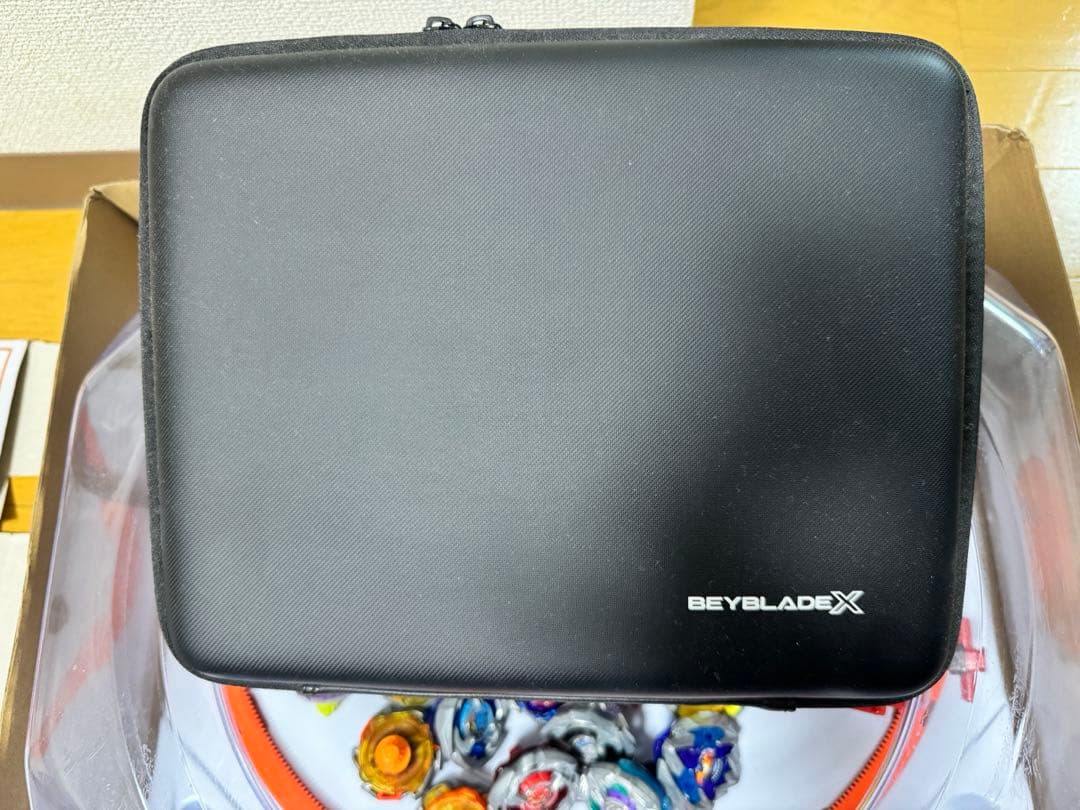 ベイブレードX UX-04 バトルエントリーセットU セット　プレゼント　収納