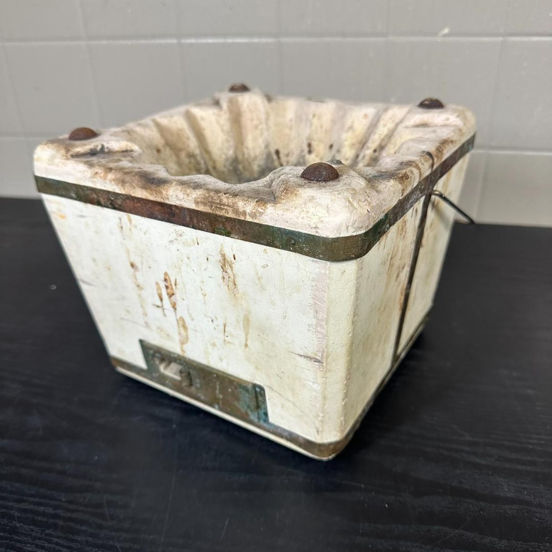 中古品　丸和工業 　天然岩切出　コンロ 七輪　 角型