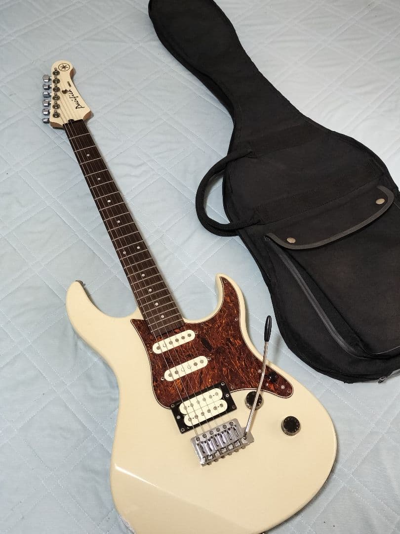 Yamaha Pacifica ヤマハ エレキギター ケース付 初心者最適