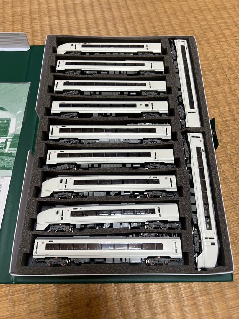 KATO 10-1584 1585 651系スーパーひたち　室内灯付き
