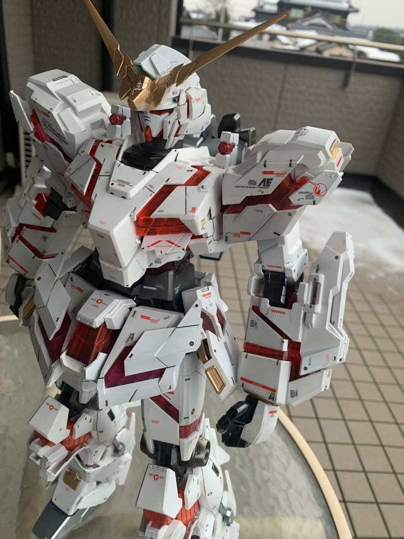 メガサイズ　1/48 ユニコーンガンダム　作成中
