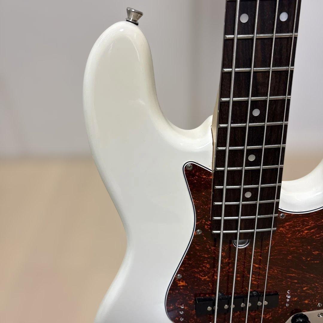 Bacchus bjb-1-rsm エレキベース ホワイト　美品