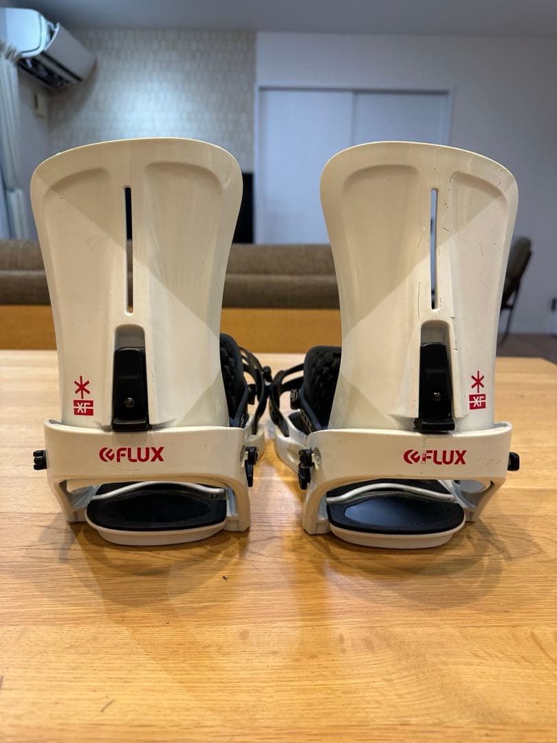 FLUX XF スノーボードビンディング ホワイト
