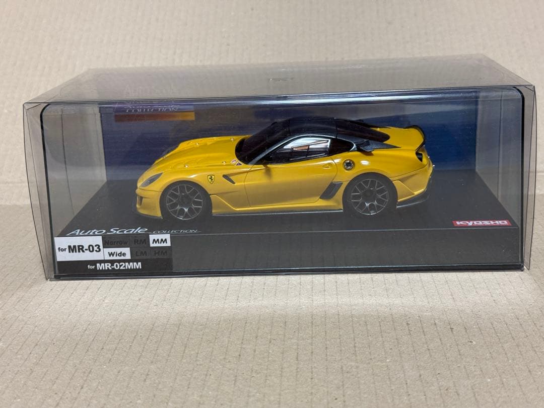 ミニッツ フェラーリ 599XX イエロー