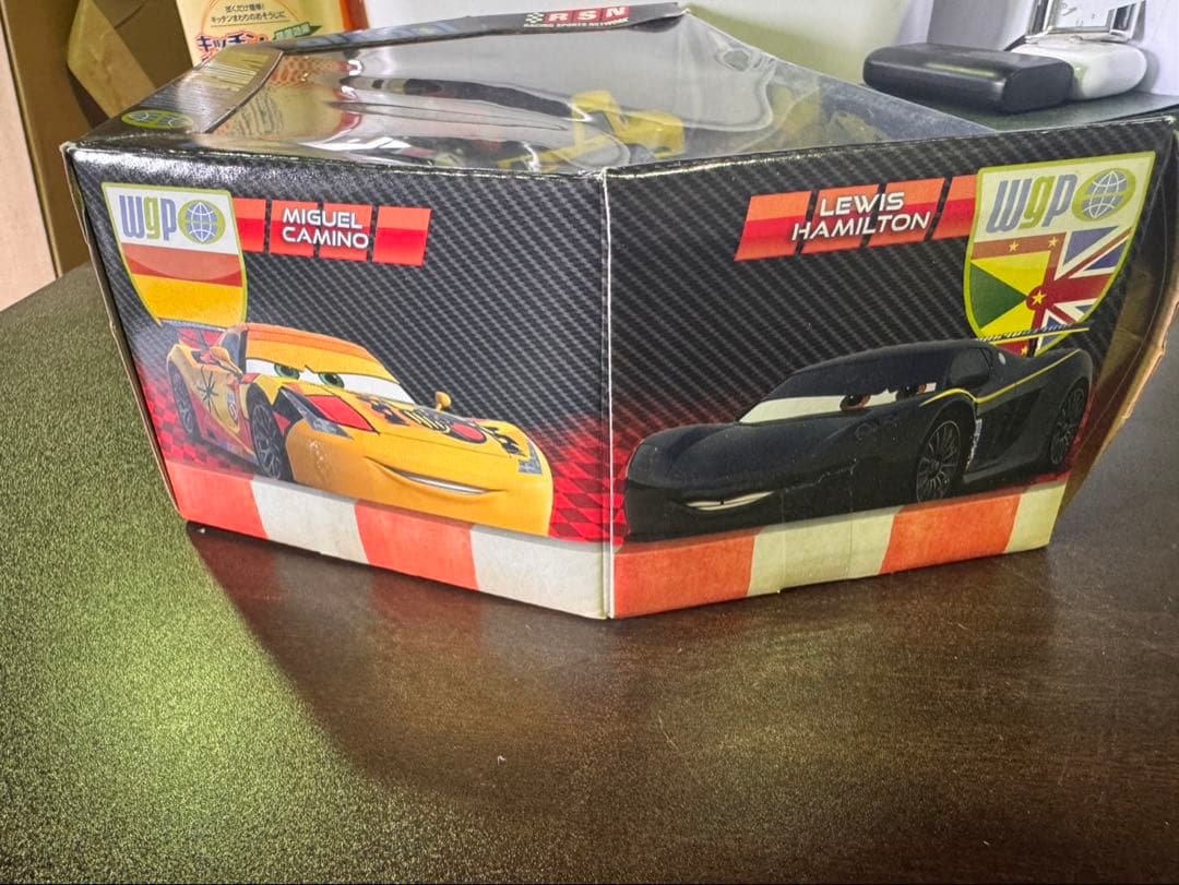 ミニカー s1660 Pixar CARS DISNEYSTORE COLLECTOR