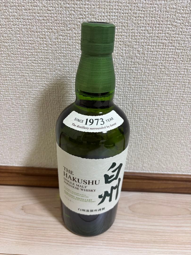 【新品 未開封】白州 700ml サントリー シングルモルトウイスキー