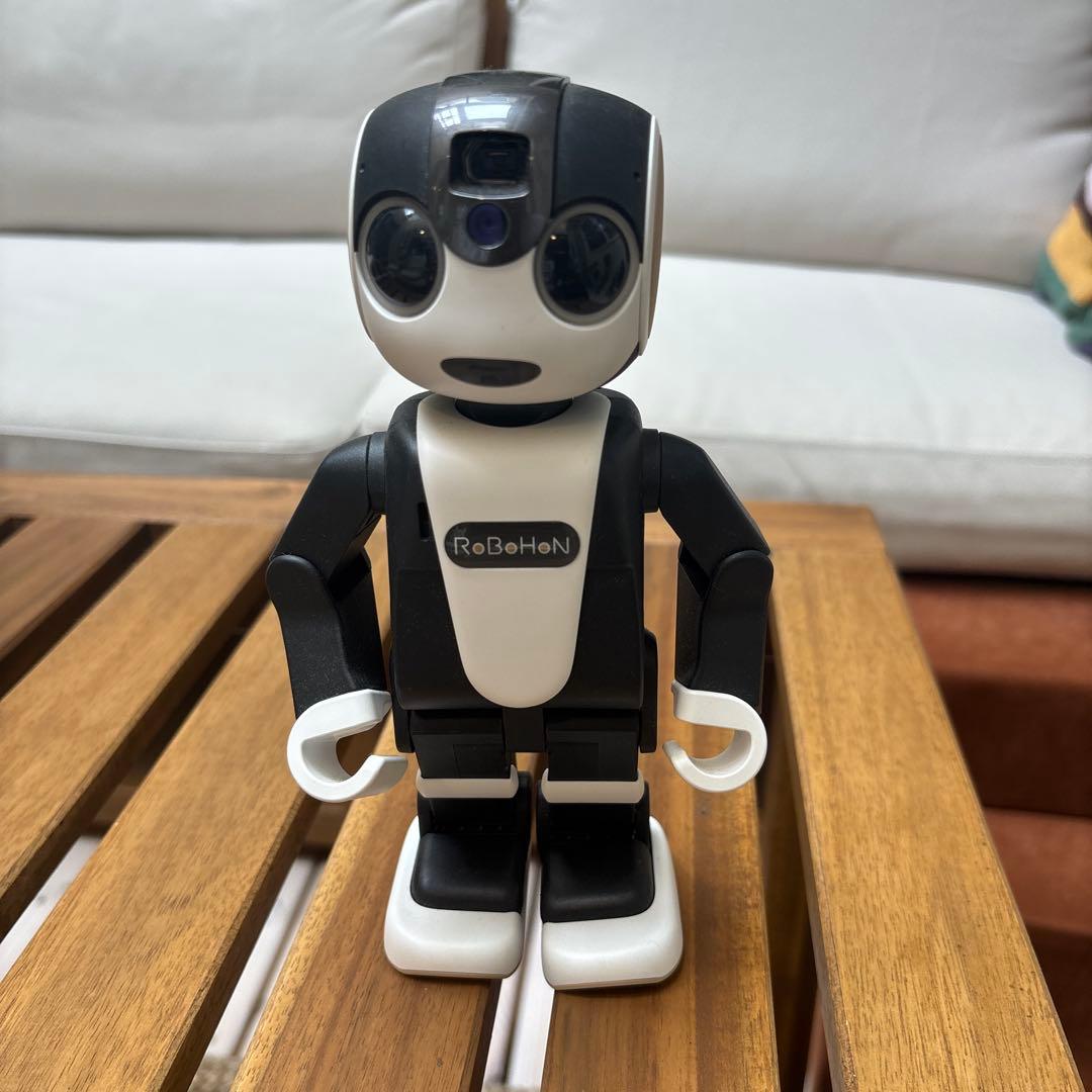 【ジャンク】シャープ ロボホン RoBoHoN 音声対話・ダンス・ロボット