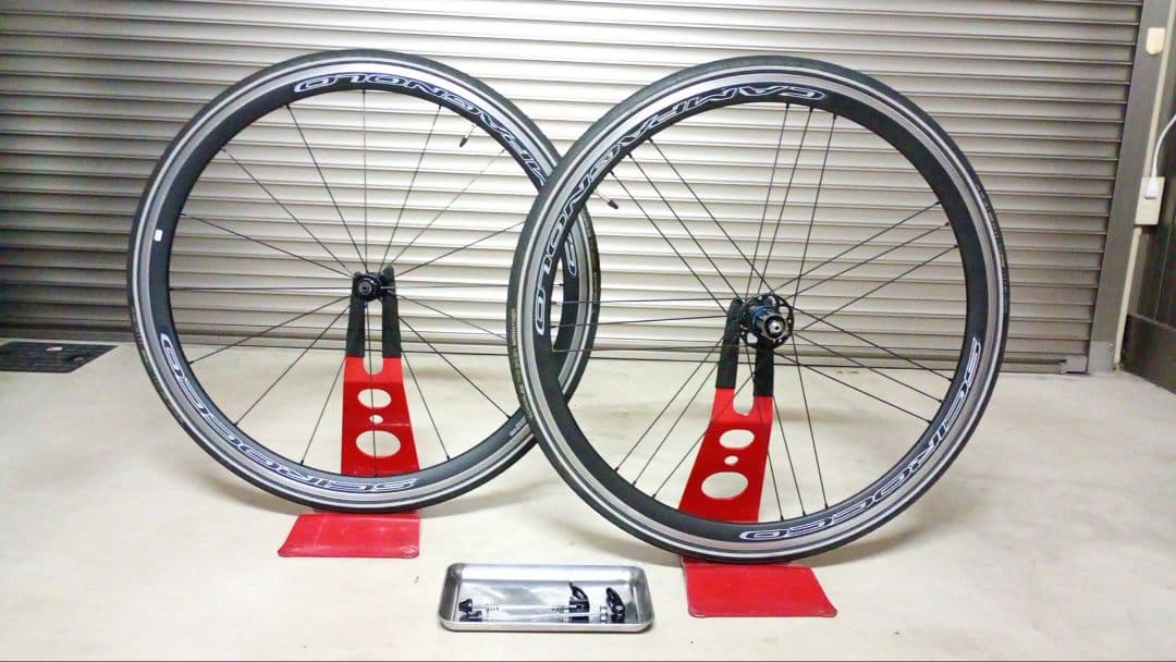 CAMPAGNOLO SCIROCCO　17c　シュワルベマラソン23ｃ