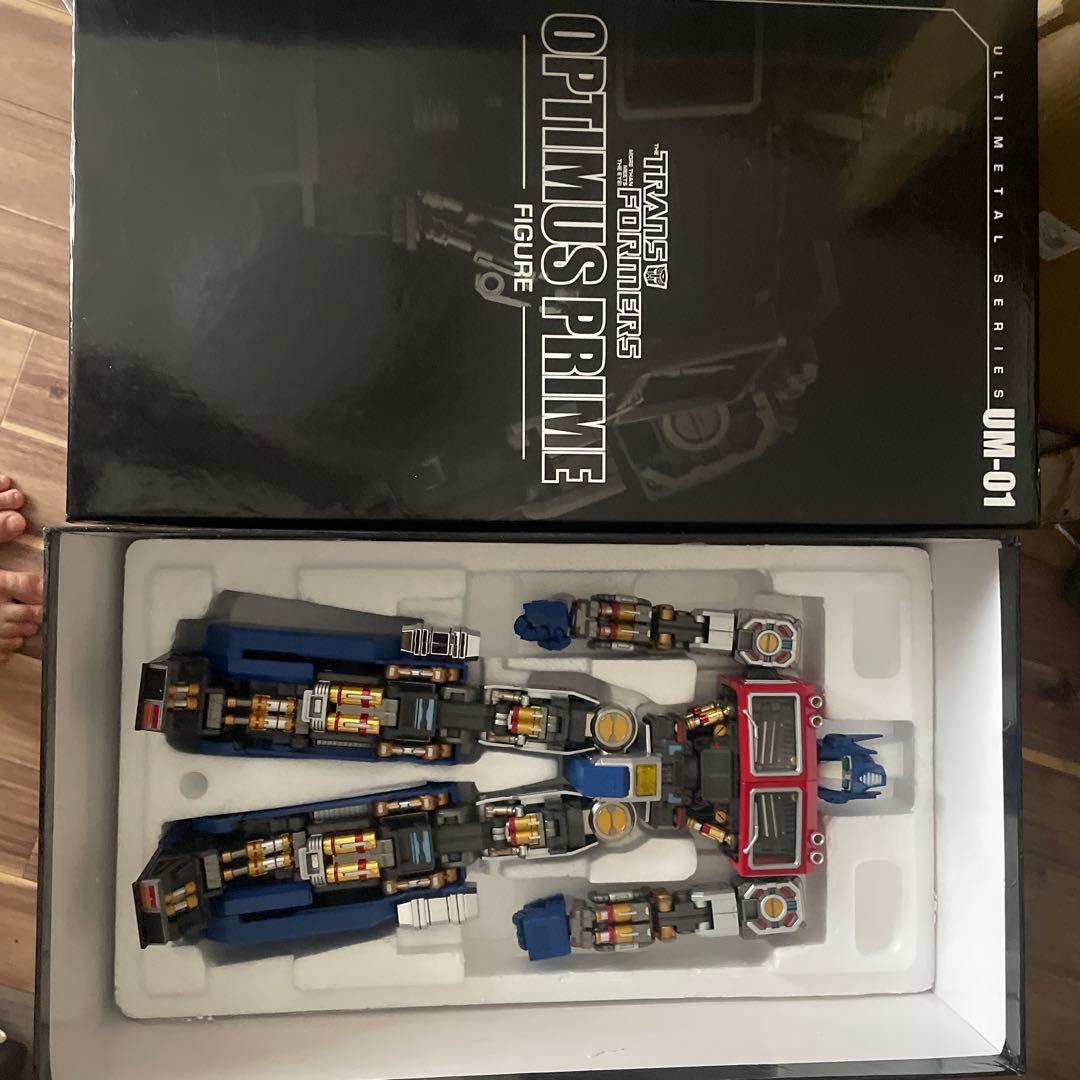 Action Toys ULTIL UM-1 オプティマスプライム
